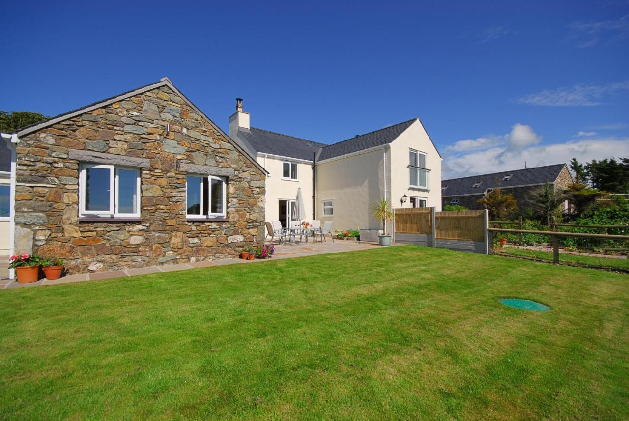 Gadlys Sea Views Dog Friendly Holyhead